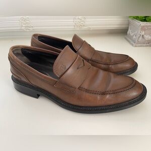 TODS Brown Calfskin Leather Loafers Made in Italy Men’s Size 9